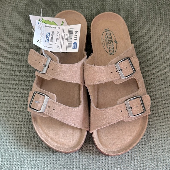 Woodstock Vintage Brand NY, Size 4 (Big Girls), Tan - Picture 1 of 3
